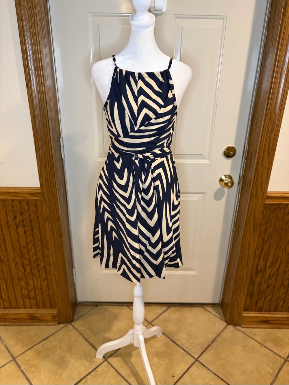 SHENHE Geometric Halter Mini Dress | Blue & Cream | Medium | NWT